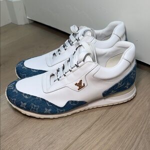 Louis Vuitton White and Blue Monogram Sneakers